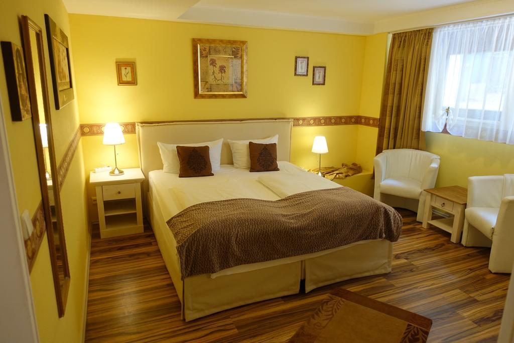 Hotel Villa Konstanz Берлин Экстерьер фото