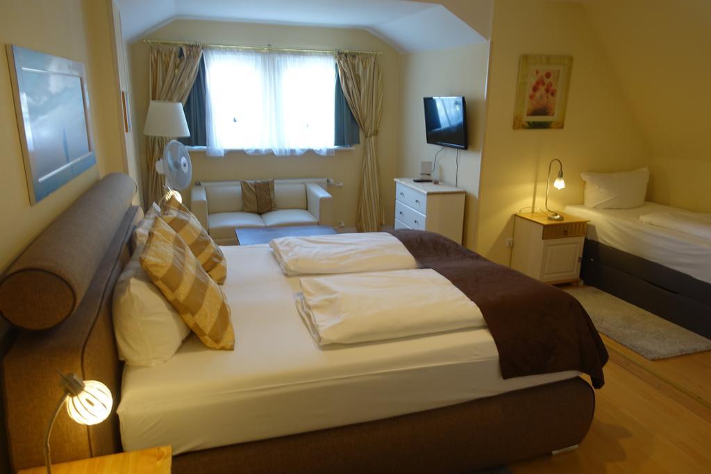Hotel Villa Konstanz Берлин Экстерьер фото